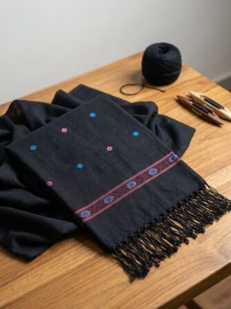 "MIDNIGHT BLOOM"STOLE